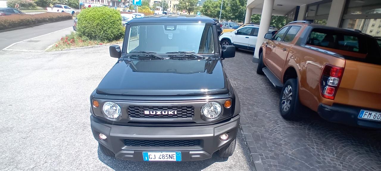 Suzuki Jimny 1.5 5MT PRO (N1)