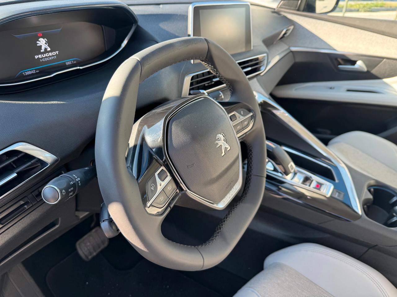 Peugeot 3008 BlueHDi 130 S&S Allure