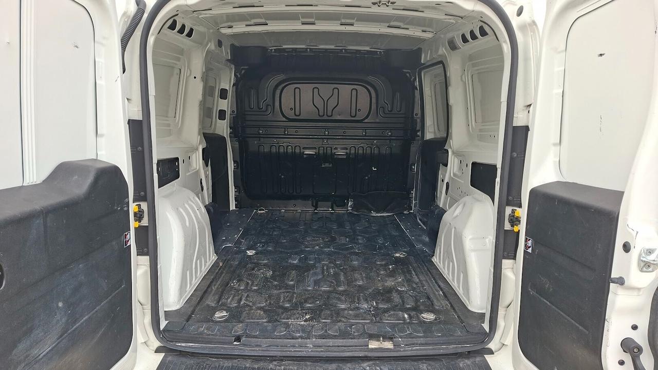 Fiat Doblò 1.6 MJT 105CV PL-TA Cargo Maxi XL Lamierato