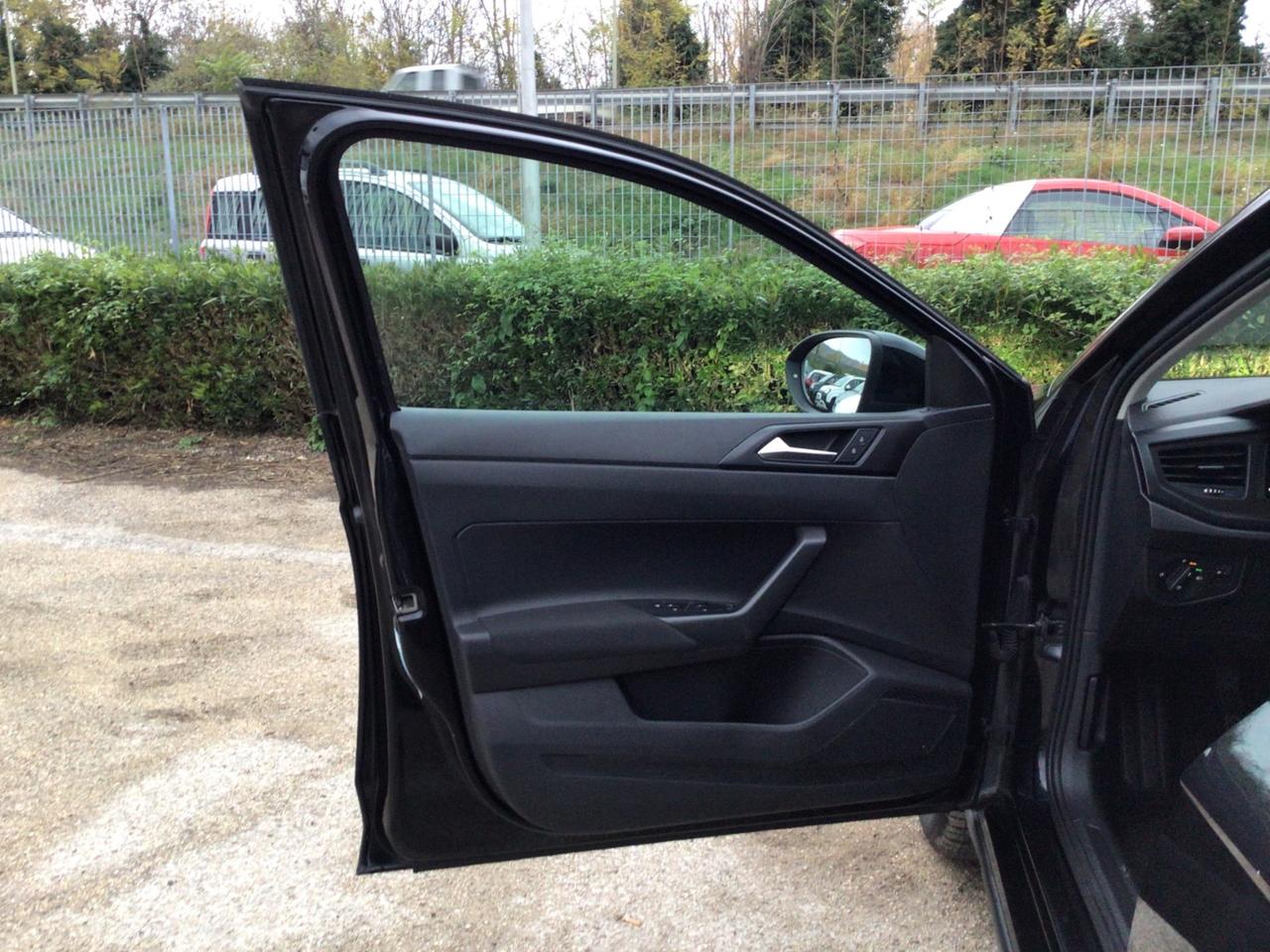 Volkswagen Taigo 1.0 TSI 95 CV CarPlay