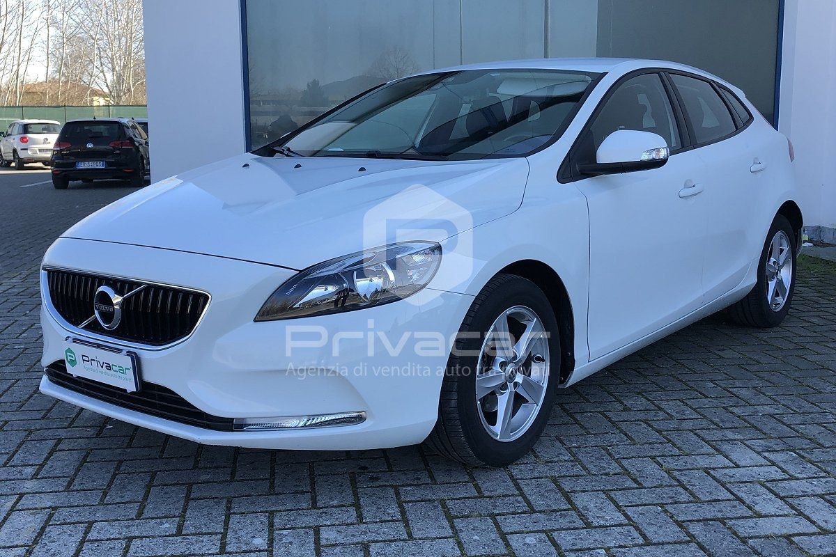 VOLVO V40 D2 Kinetic