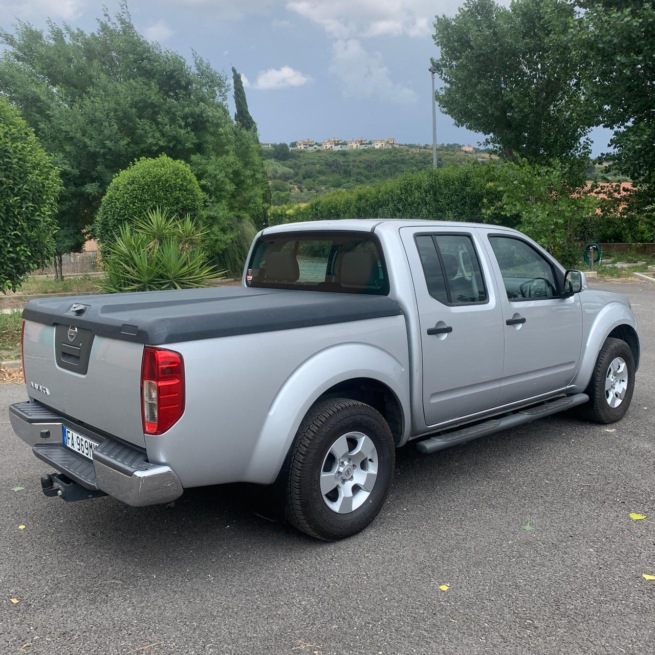 Nissan Navara 2.5 dCi 190CV 4 porte Double Cab Sport