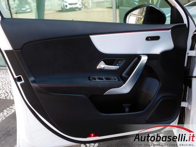 MERCEDES-BENZ A 180 D AUTOMATICA AMG LINE ADVANCED PLUS NIGHT PACK