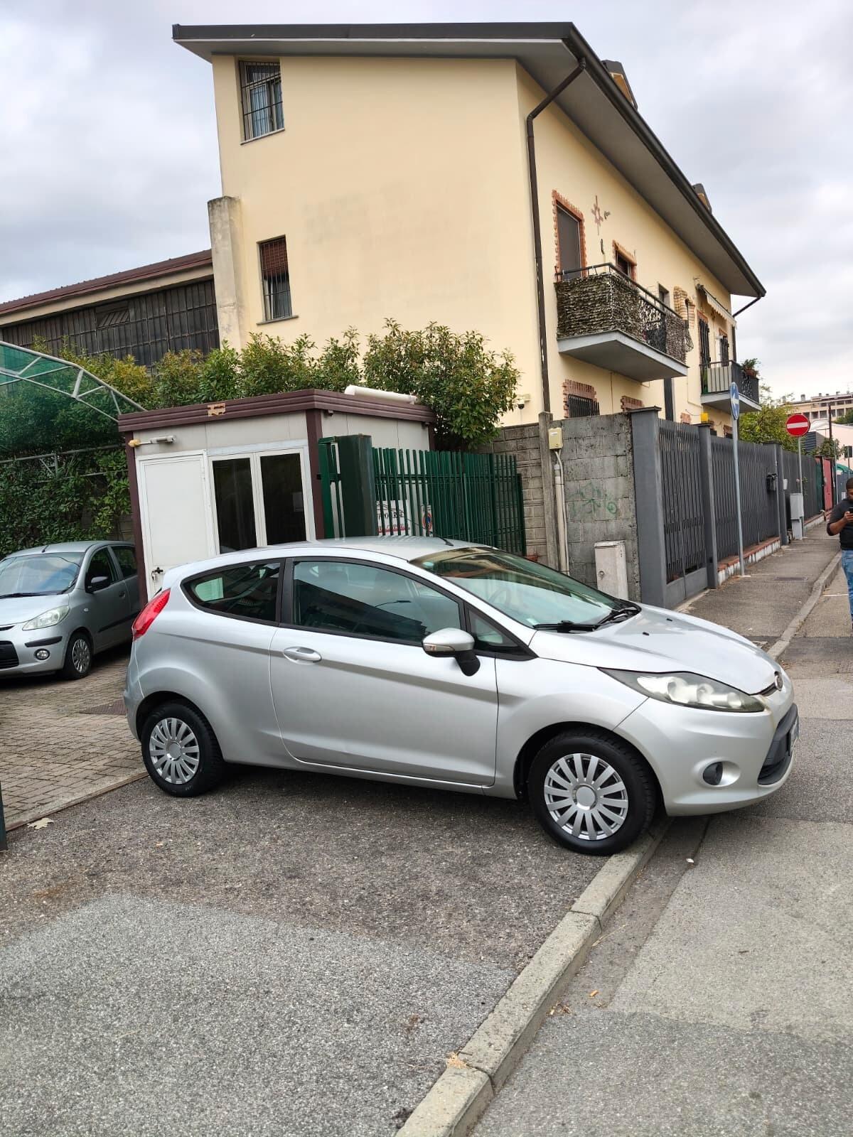 Ford Fiesta 1.2 82CV 3 porte Titanium