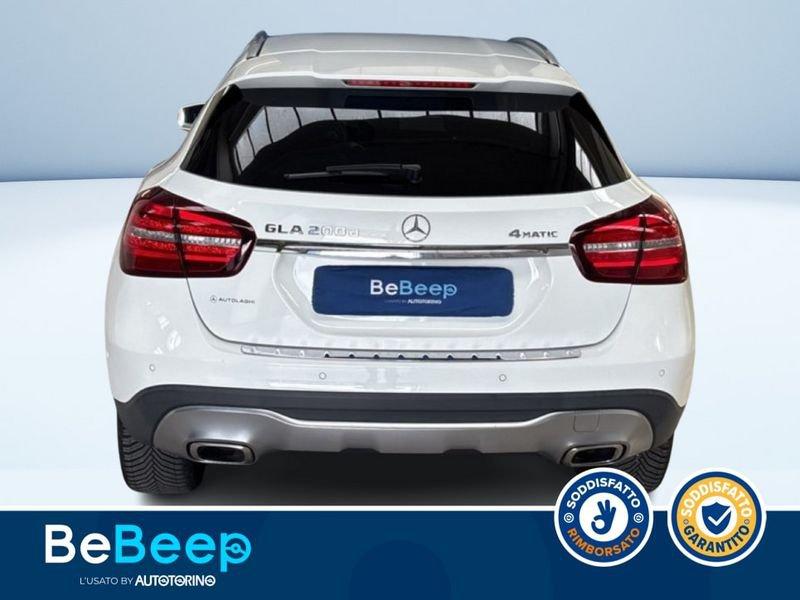 Mercedes-Benz GLA 200 D SPORT 4MATIC AUTO