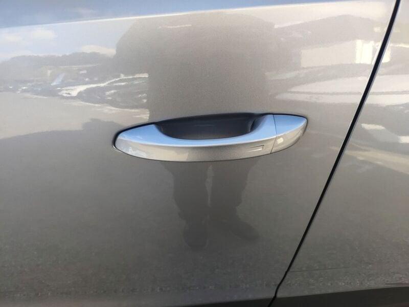 Peugeot 3008 II 2021 1.2 hybrid 48V GT 136cv e-dcs6