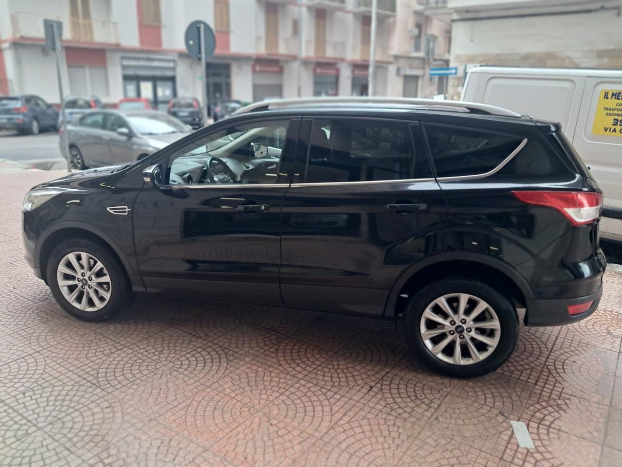 FORD KUGA2.0 TDCI 150CV-TITANIUM-NAVY-Euro10200