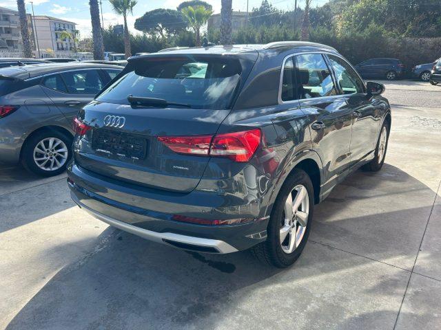 AUDI Q3 35 TDI S tronic