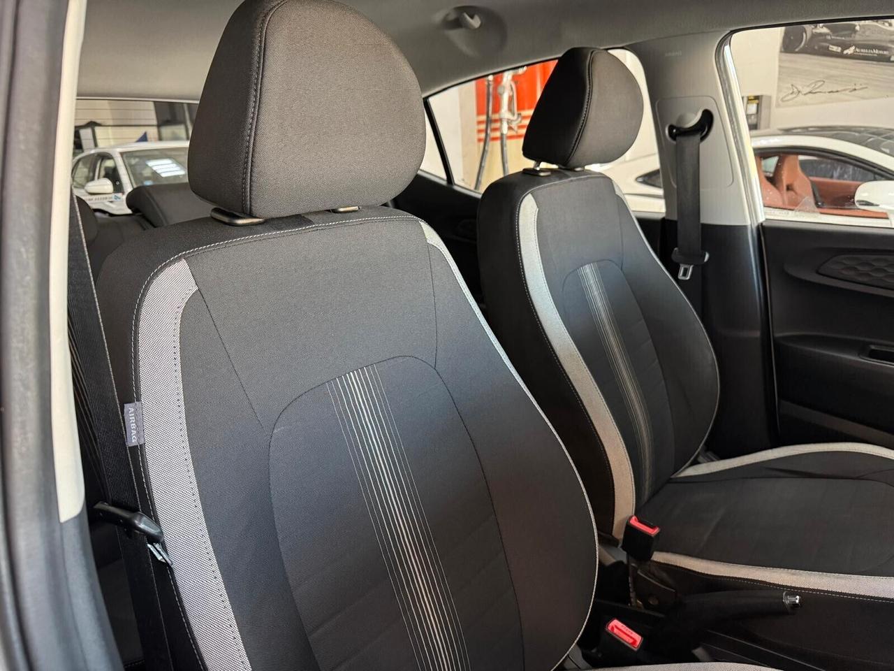 Hyundai i10 1.0 MPI Tech A/T PARI AL NUOVO FULL OPTIONAL