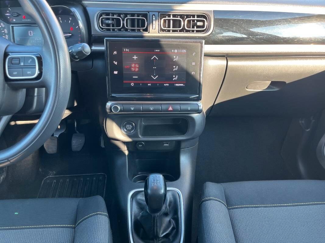 Citroen C3 1.2 puretech Shine s&s 83cv neopatentati