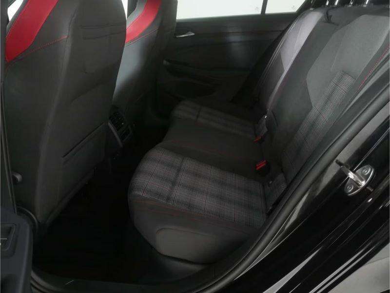Volkswagen Golf 2.0 TSI GTI DSG Black Style LED 18" Camera