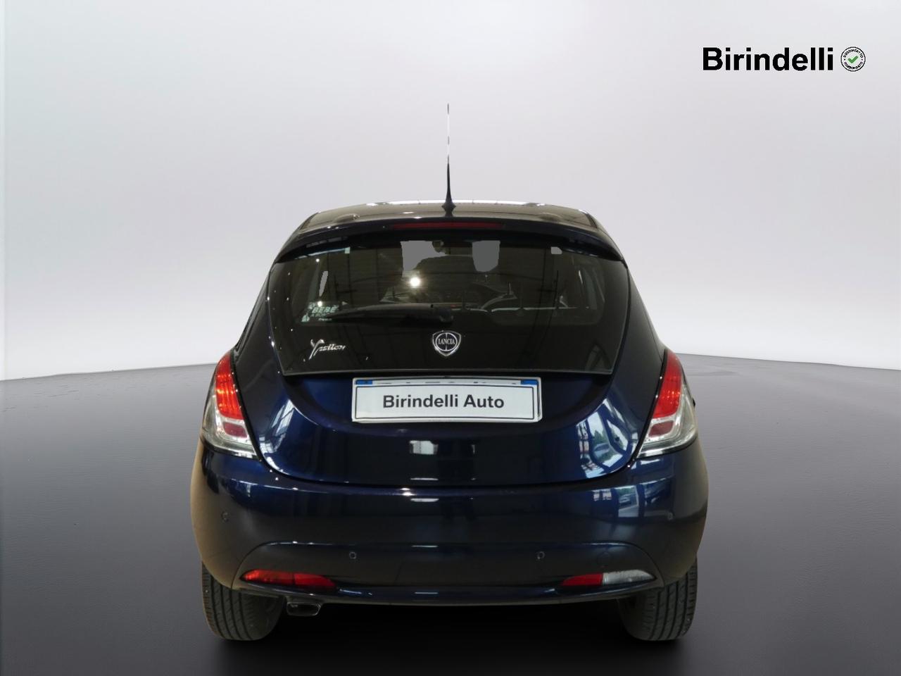 LANCIA Ypsilon 3ª serie - Ypsilon 1.2 69 CV 5 porte Silver