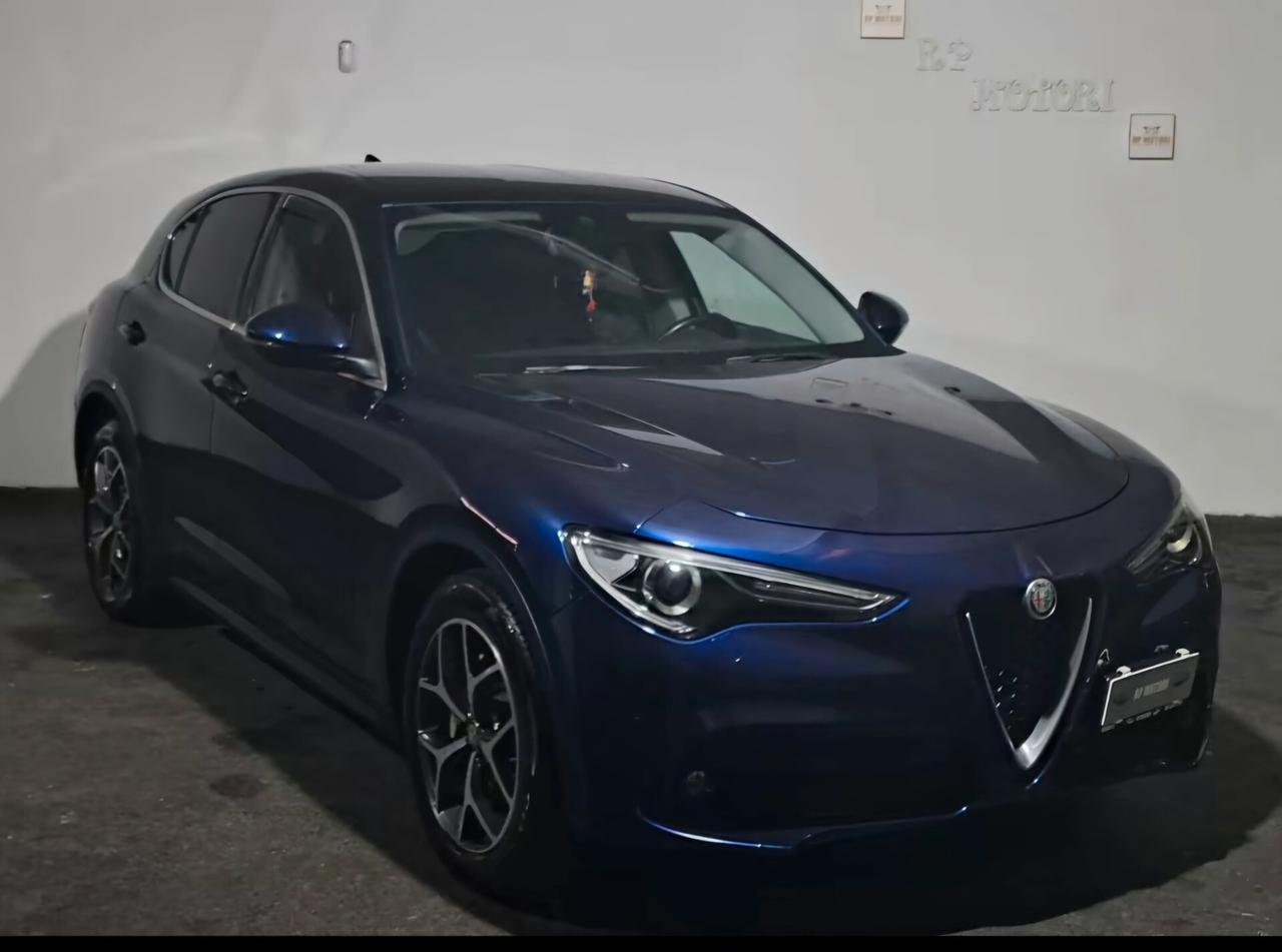 Alfa Romeo Stelvio 2.2 Turbodiesel 190 CV AT8 Q4 Sprint