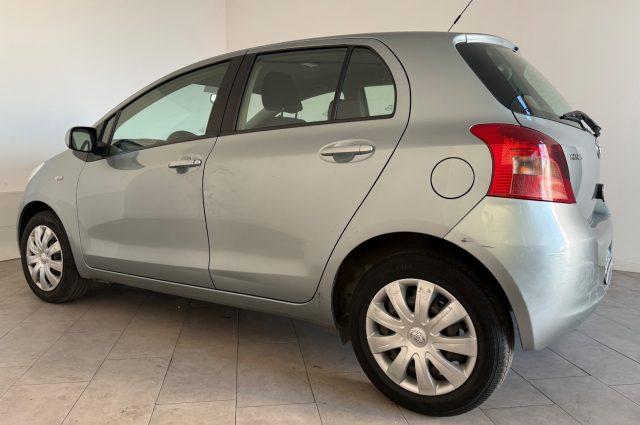 TOYOTA Yaris 1.3 5 porte M-MT SOL