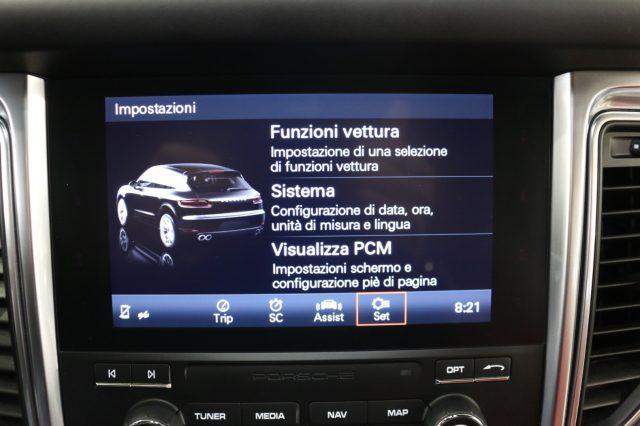 PORSCHE Macan 2.0 "" SPORT CHRONO / KIT SOUND ""