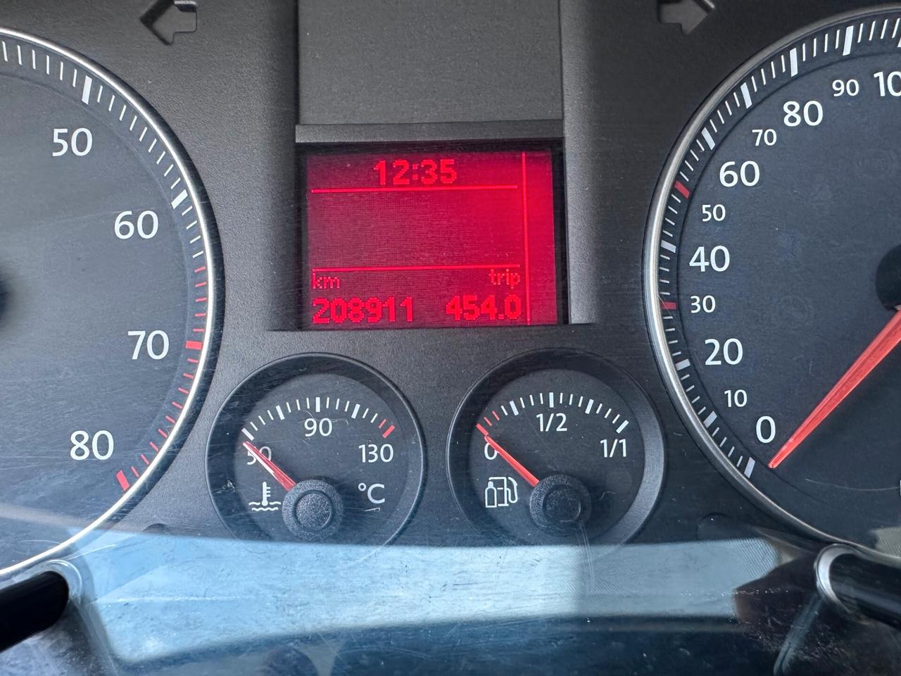 Volkswagen Touran 2.0 Trendline Ecofuel* 7POSTI