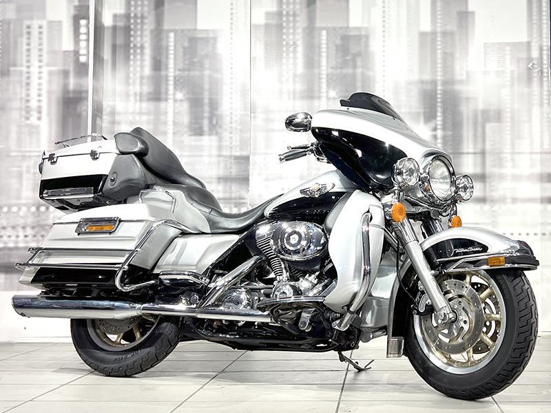 Harley Davidson Electra Ultra Classic 100th Anniversary