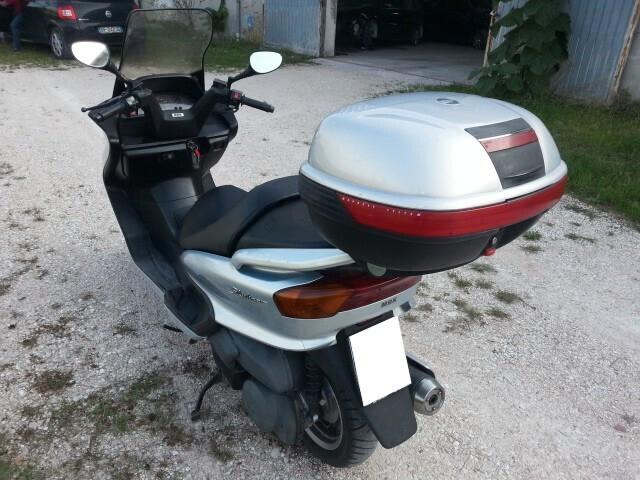 Mbk Skyliner 250 con Bauletto