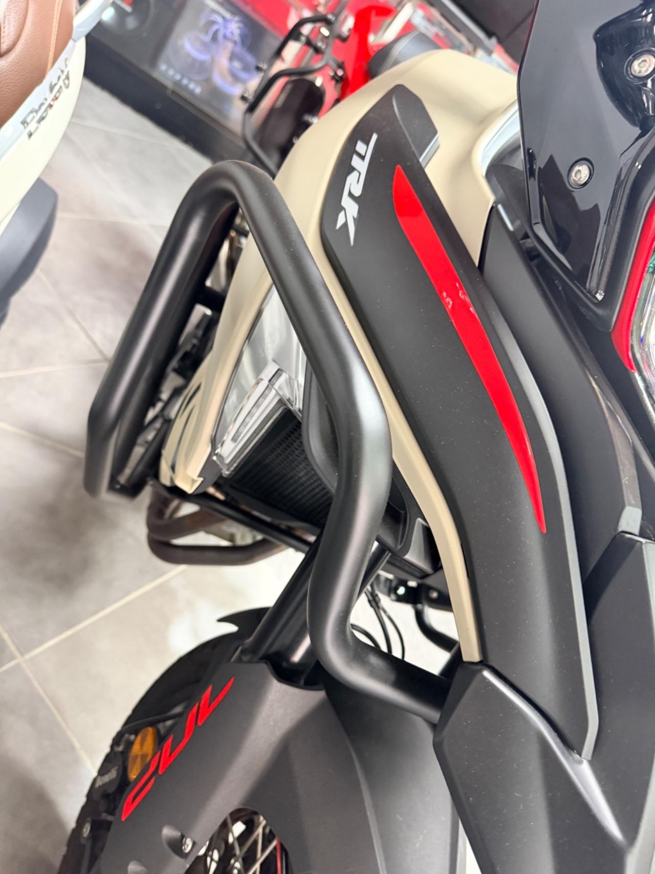 Benelli TRK 702 X