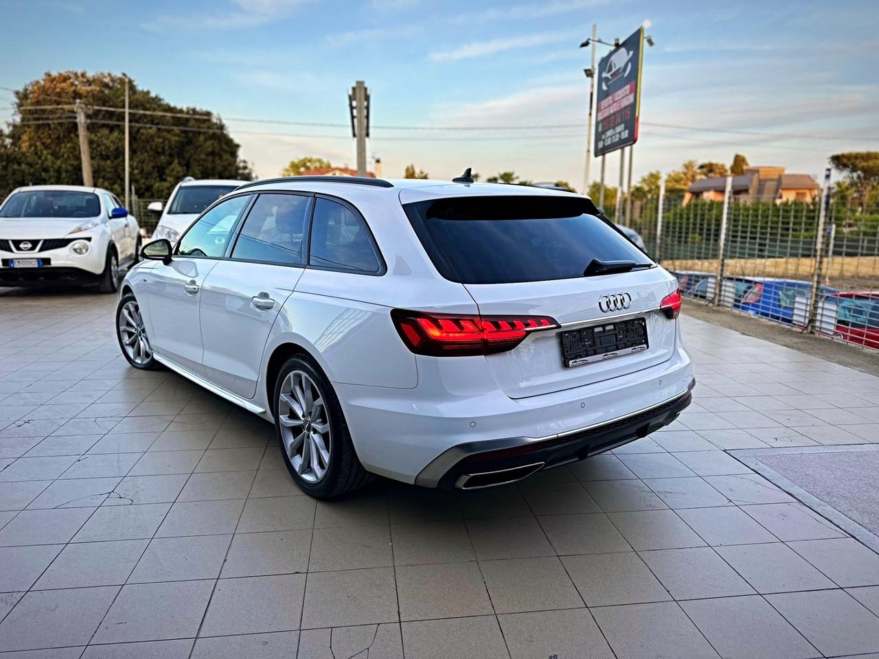 Audi A4 Avant 40 TDI quattro S tronic Business