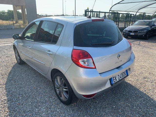 RENAULT Clio 1.2 16V 5 porte Live!