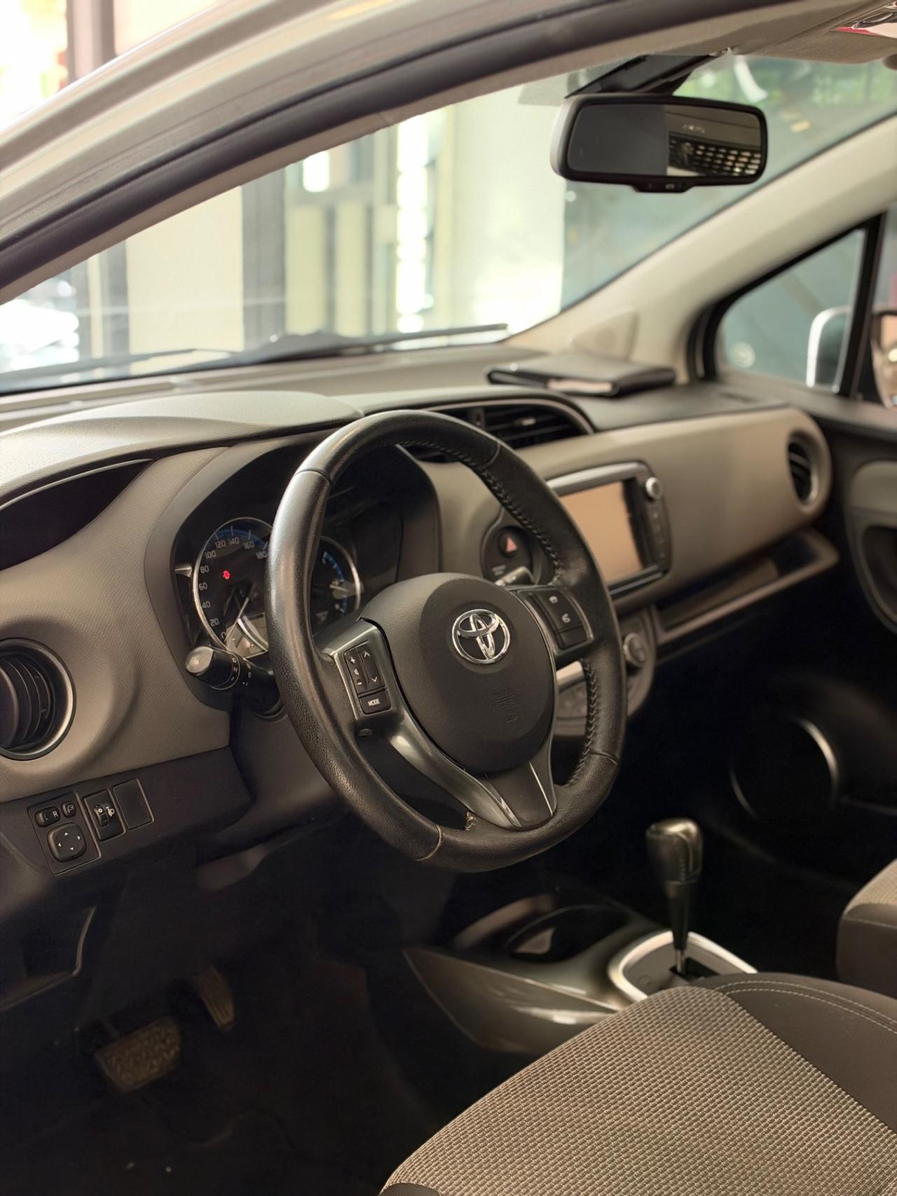 Toyota Yaris 1.5 Hybrid 5 porte Active