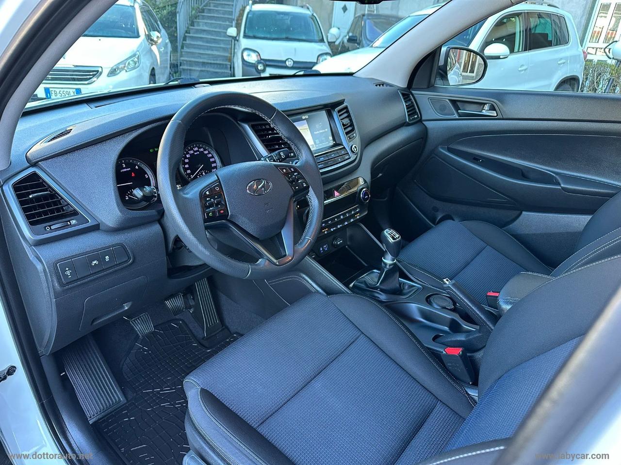 HYUNDAI Tucson 1.7 CRDi Sound Edition