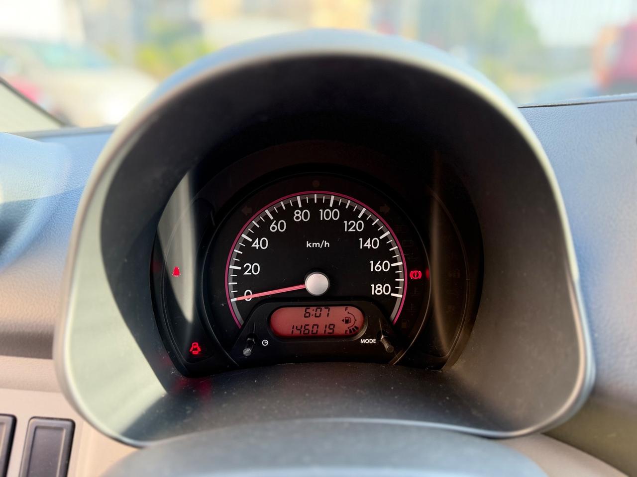 Nissan Pixo 1.0 5 porte Fun