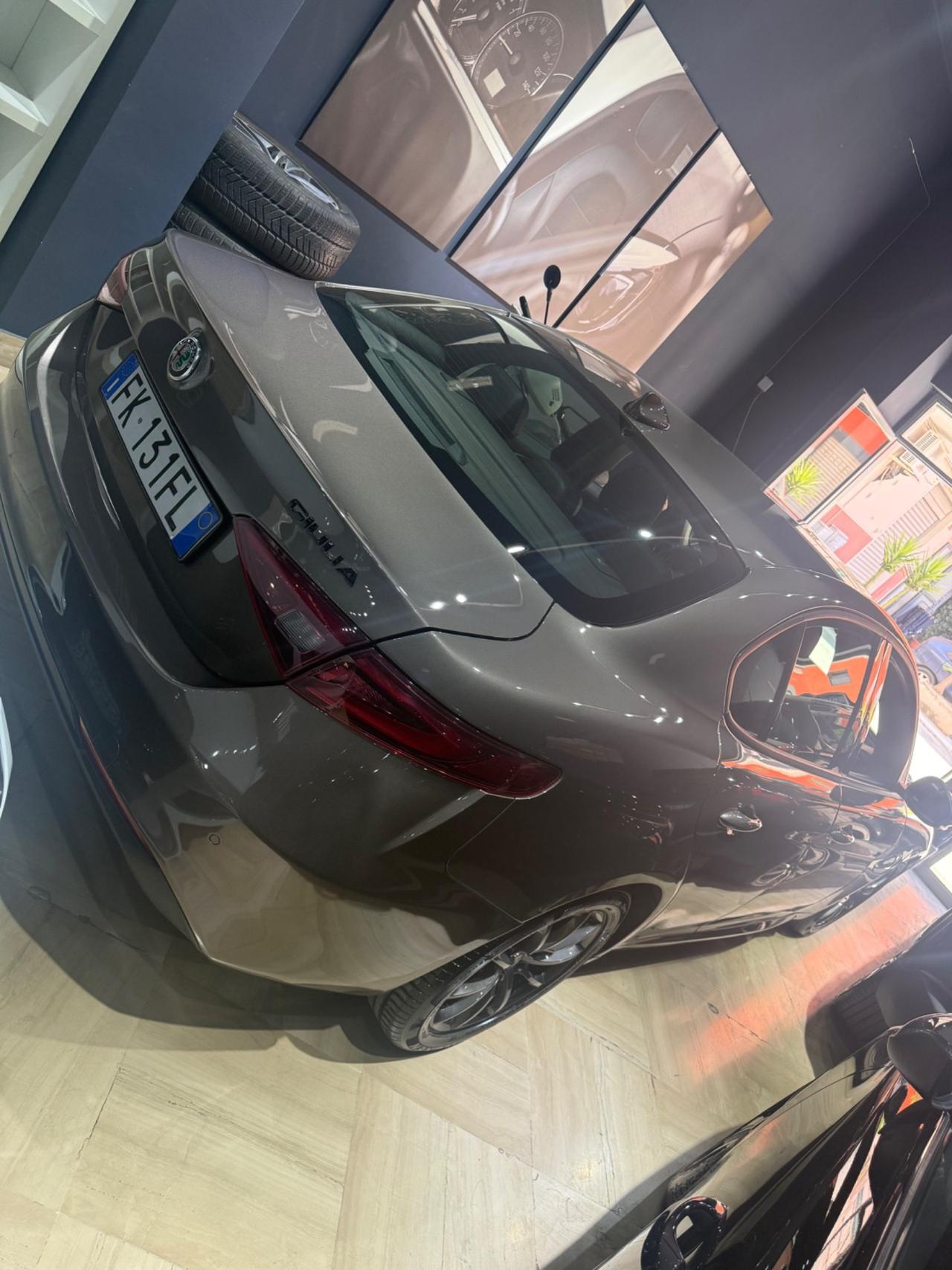 Alfa Romeo Giulia 2.2 Turbodiesel 150 CV Super