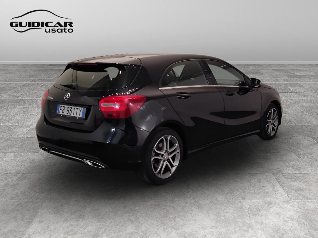 Mercedes-Benz Classe A - W176 - A 180 cdi Sport E6