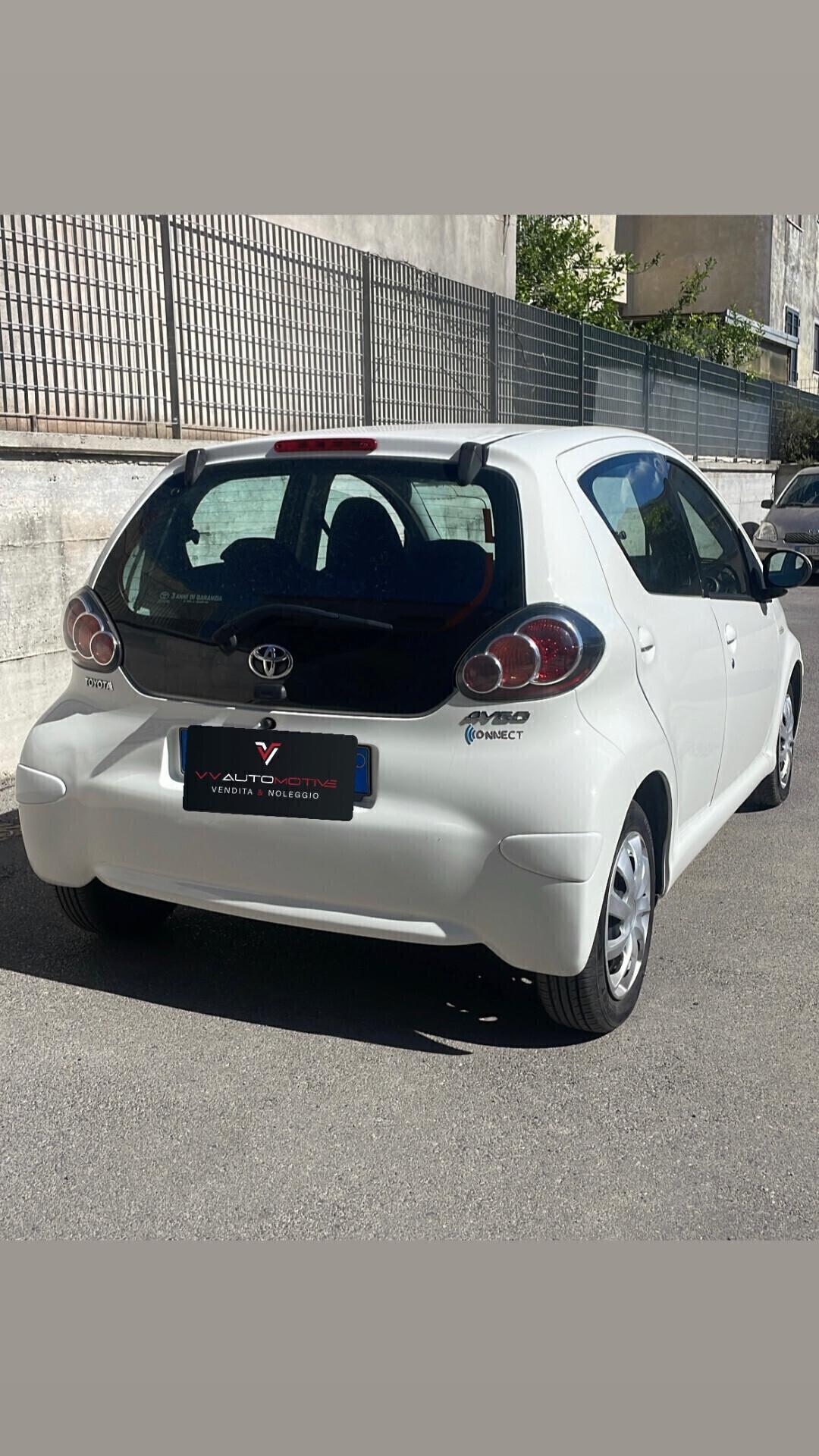 Toyota Aygo 1.0 12V VVT-i 5 CAMBIO AUTOMATICO! CONNECT