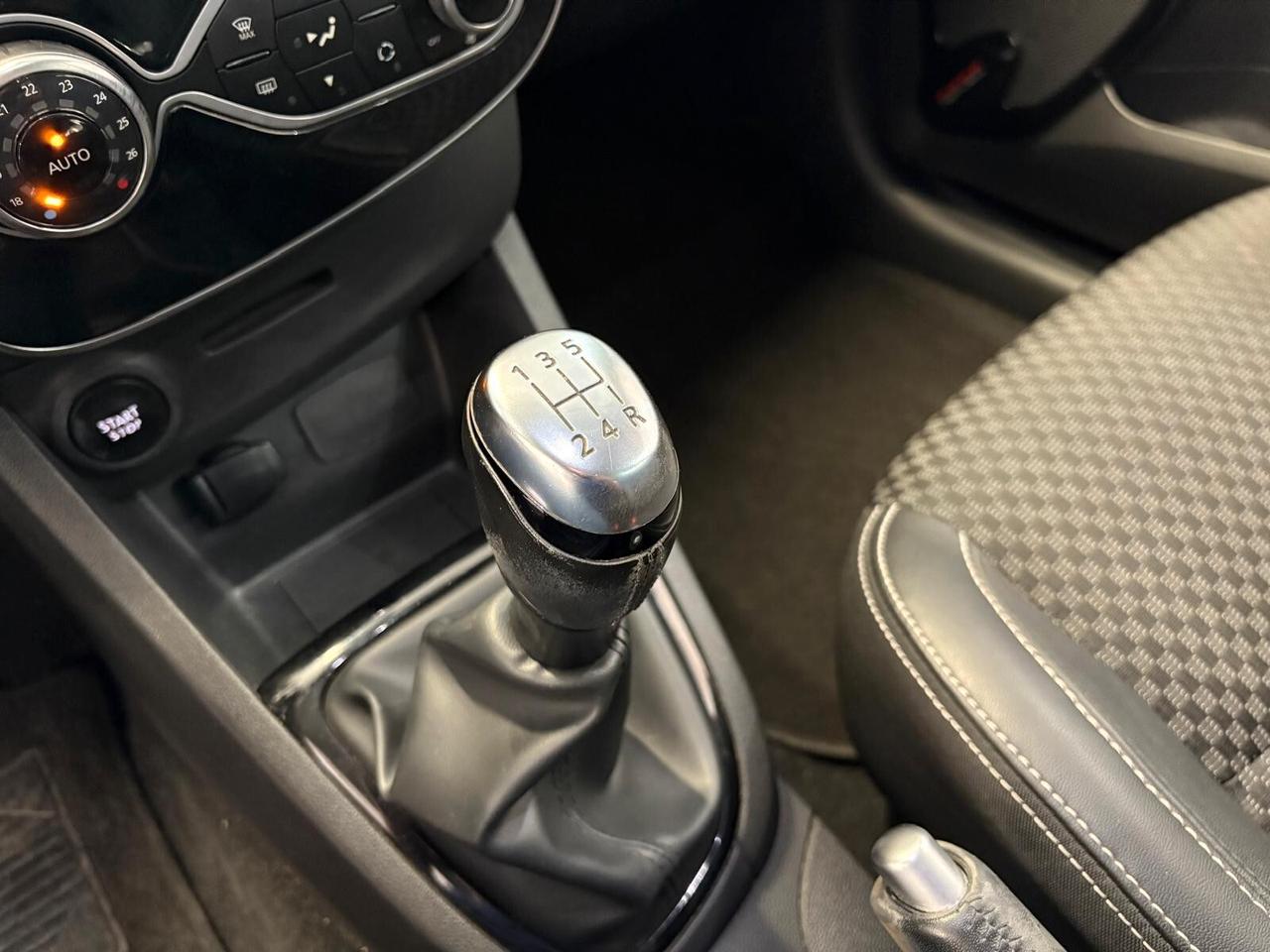 Renault Clio TCe 12V 90 CV GPL Start&Stop 5 porte Energy Duel