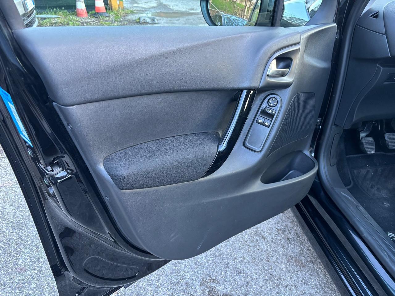 Citroen C3 benzina OK NEOPATENTATI