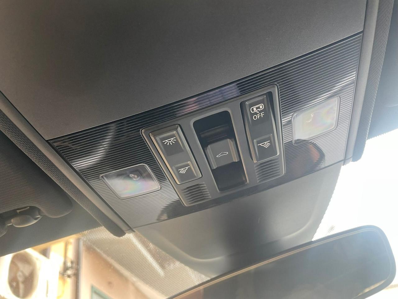 Volkswagen Taigo 1.0 TSI 110 CV DSG R-Line + Tetto
