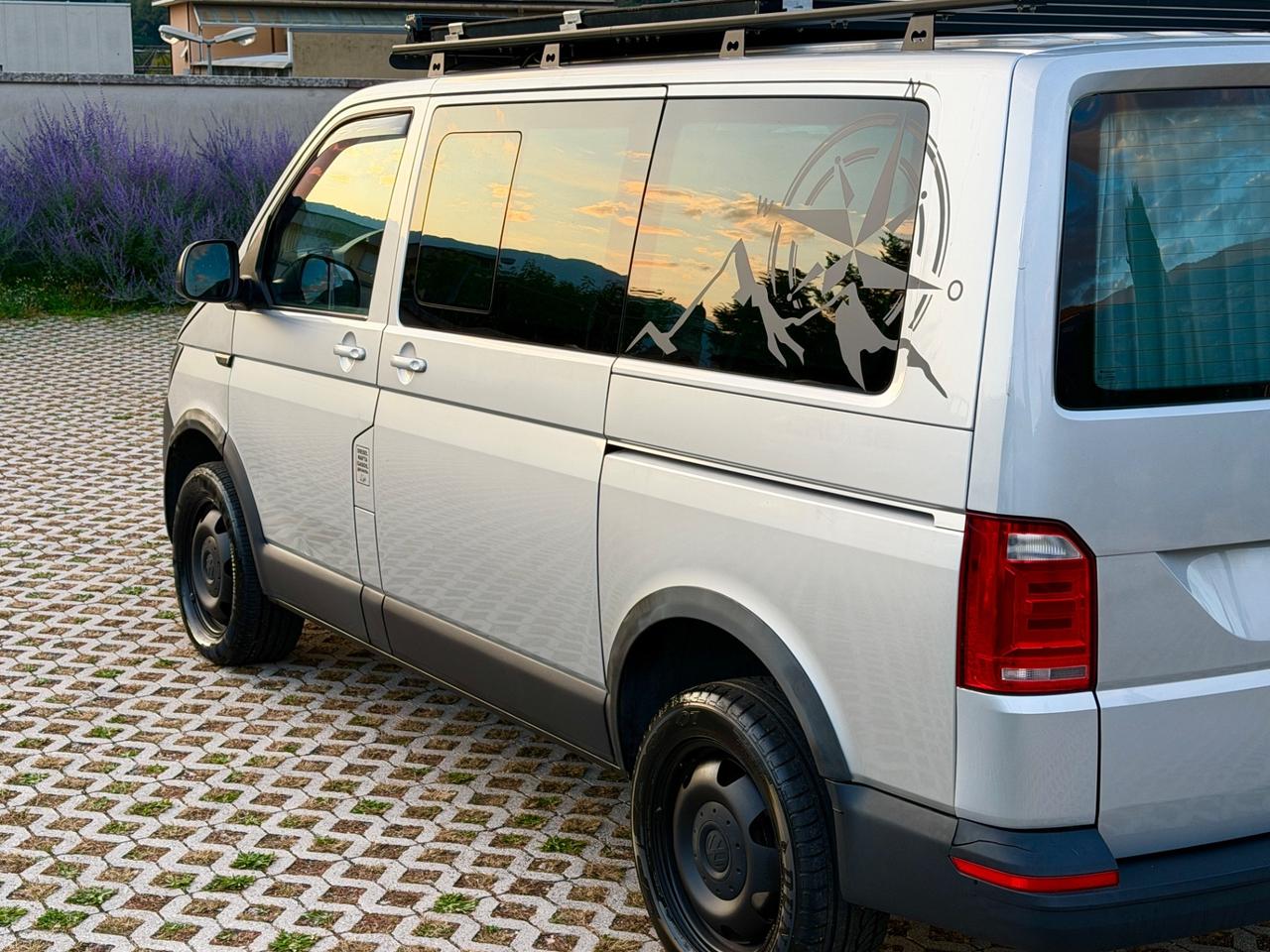 Multivan 2.5 TDI/174CV OffRoad T6 Restyling 2020,7 posti