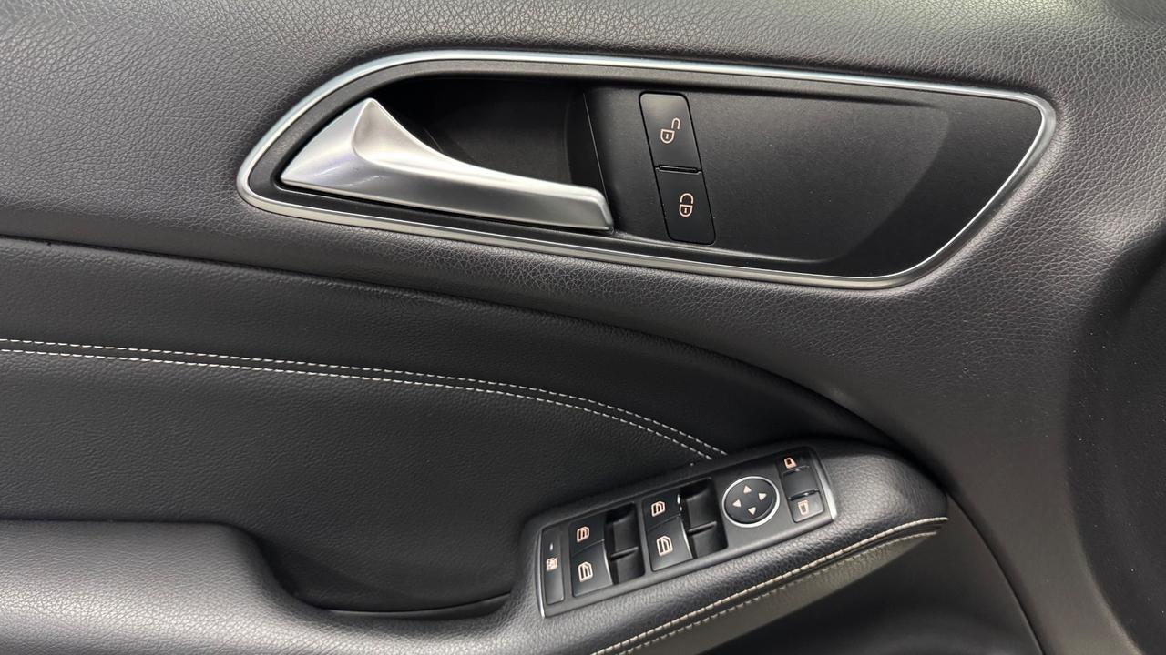 Mercedes-benz B 180 d Automatic Sport-2016