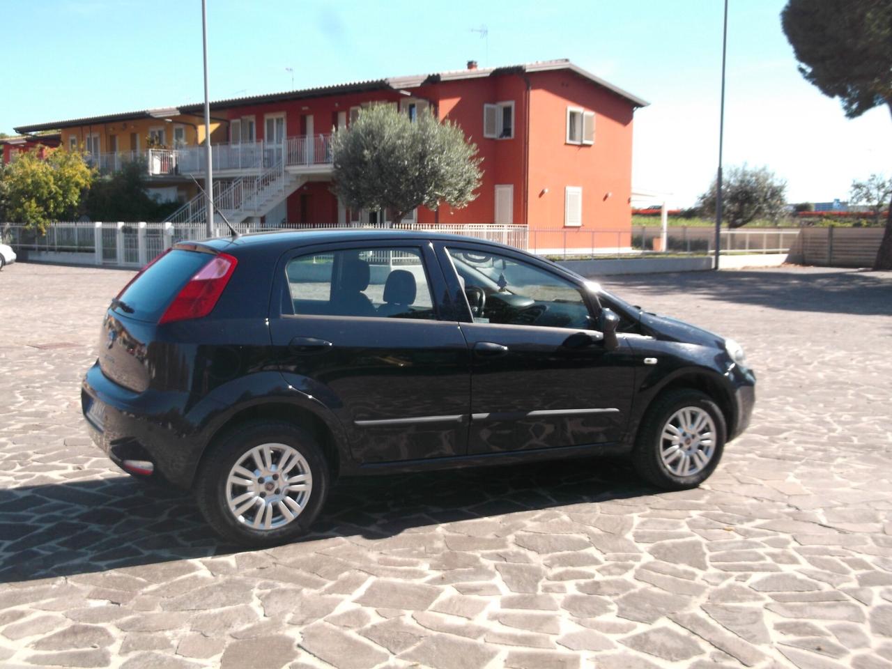 Fiat Punto Evo 1.4 Metano Neopatentati 2016