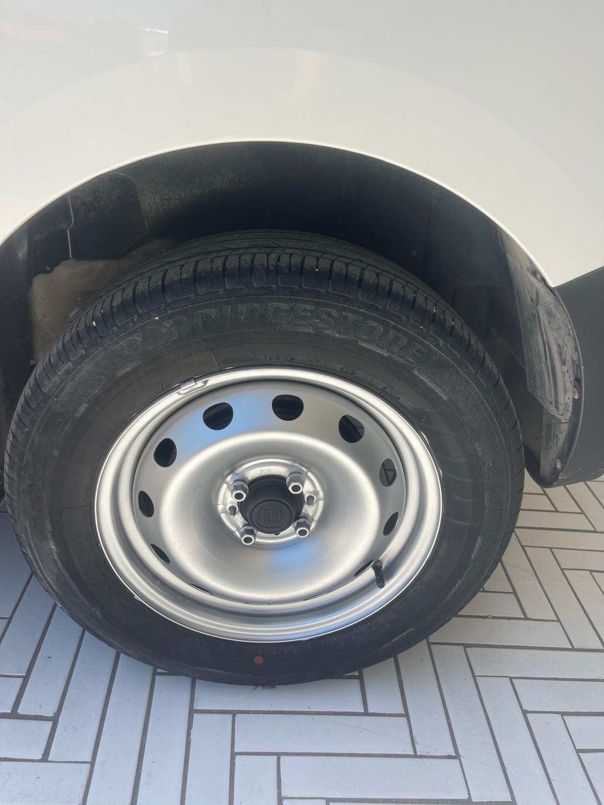 Fiat Fiorino 1.3 MJT 80CV Cargo