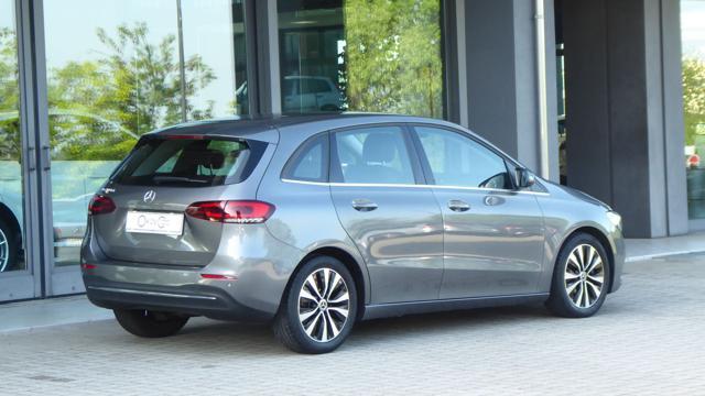 MERCEDES-BENZ B 200 d Automatic Sport