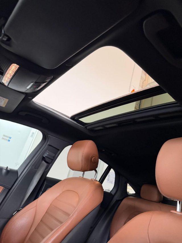 MERCEDES-BENZ GLC 300 d 4Matic Coupé Premium Plus //AMG PACK//