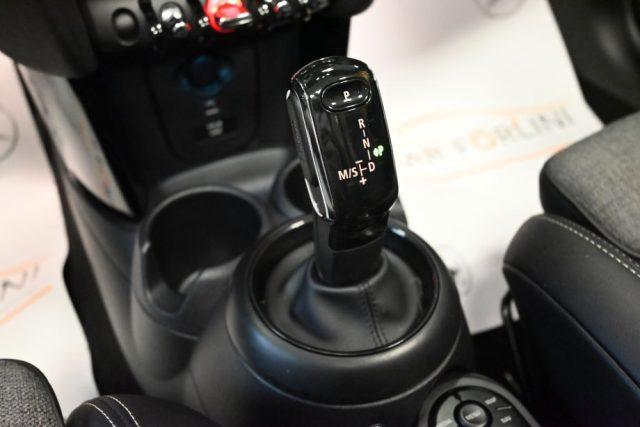 MINI Cooper C Cabrio 1.5 F57 1.5 ESSENTIAL AUT.NAVI CAM CRUISE LED FULL