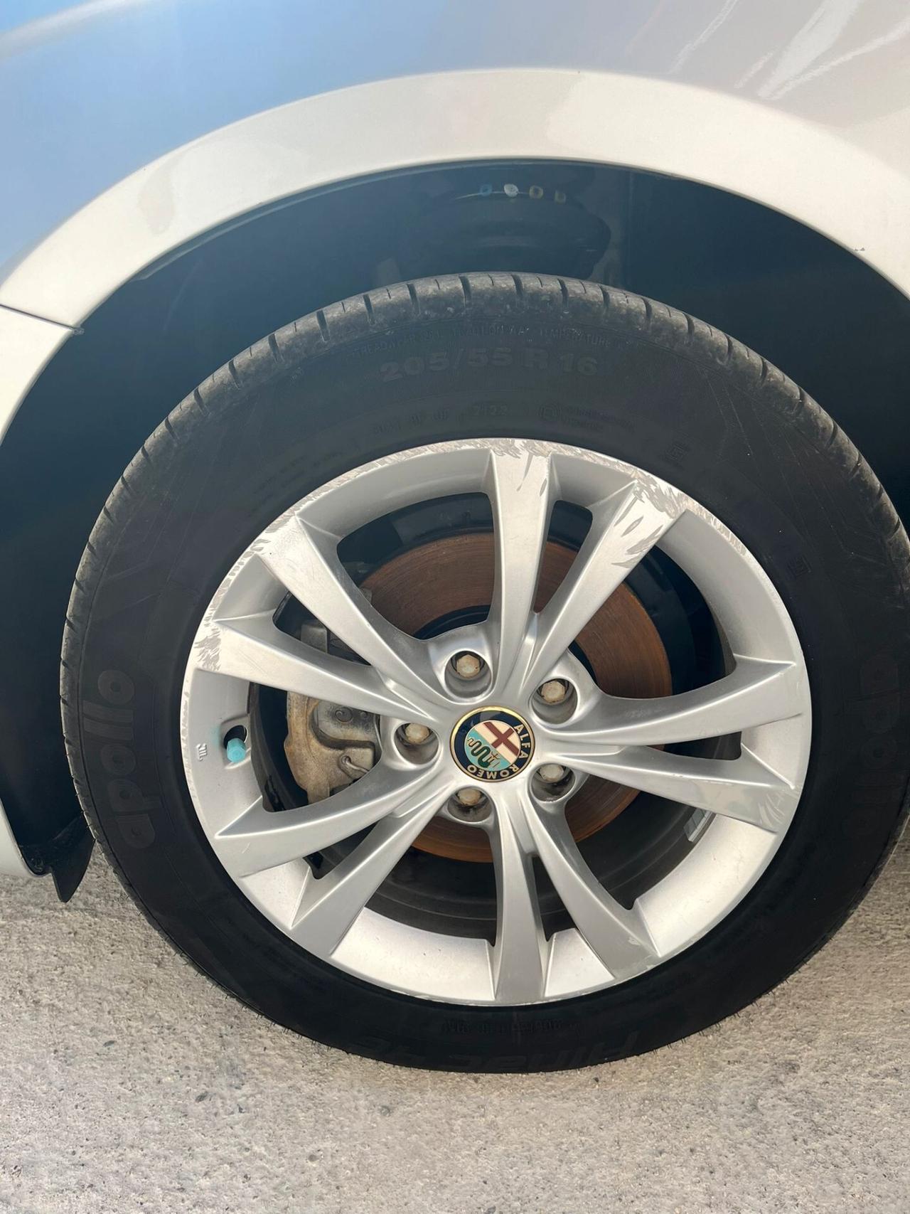 Alfa Romeo Giulietta 1.6 JTDm-2 105 CV Distinctive