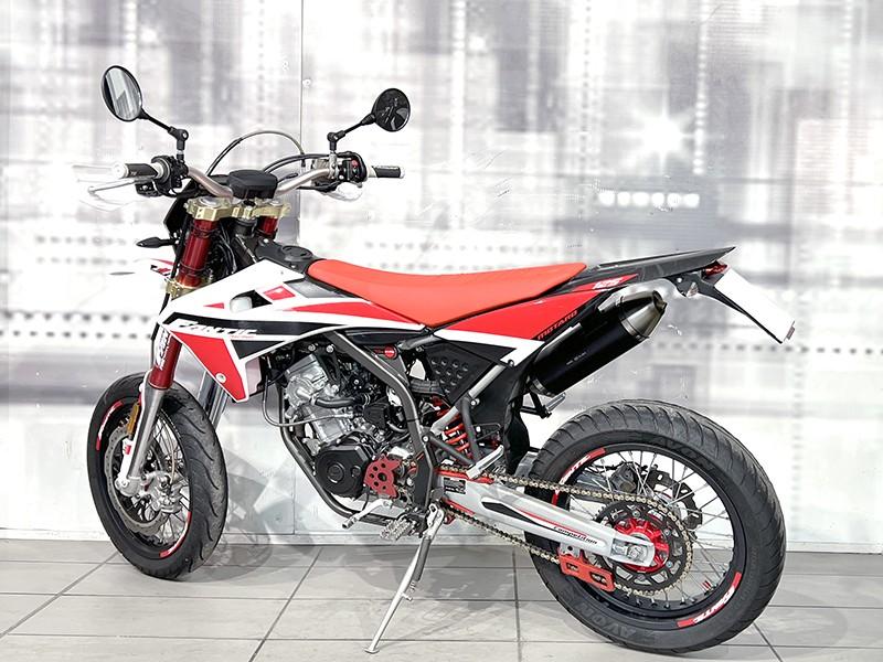 Fantic Motor XMF 125 Motard Competition