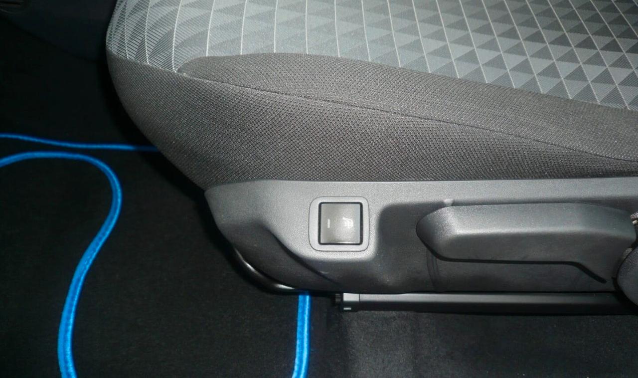 Peugeot 108 VTi 72 ETG 5 porte Allure