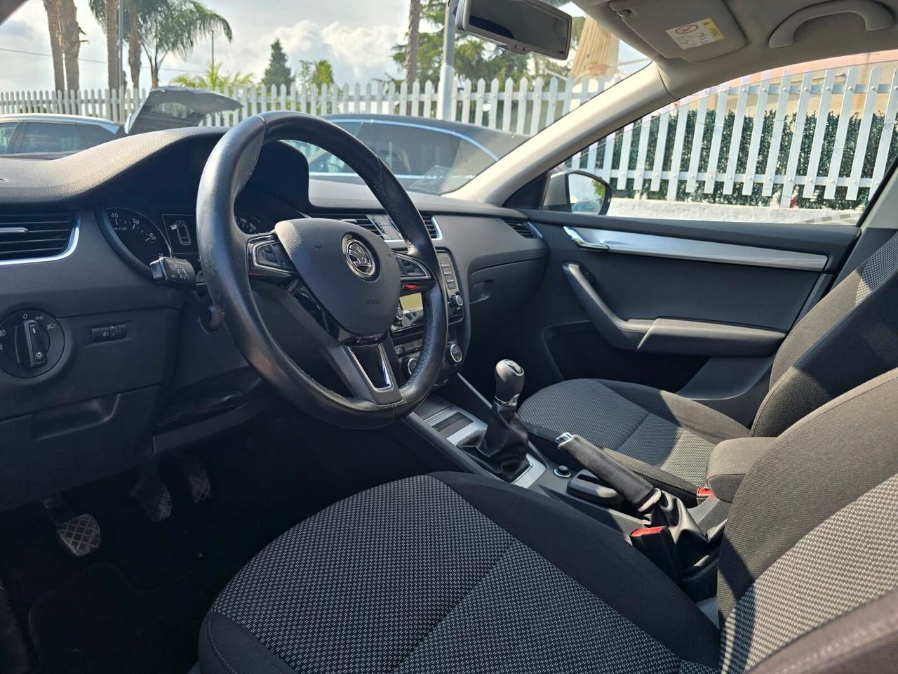 Skoda Octavia 1.4 TSI Executive G-Tec 110CV