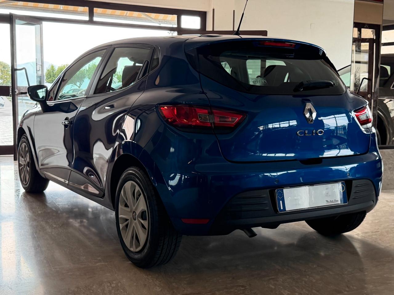 Renault Clio 1.5 DCI 90 cv. BUSINESS (Nav)