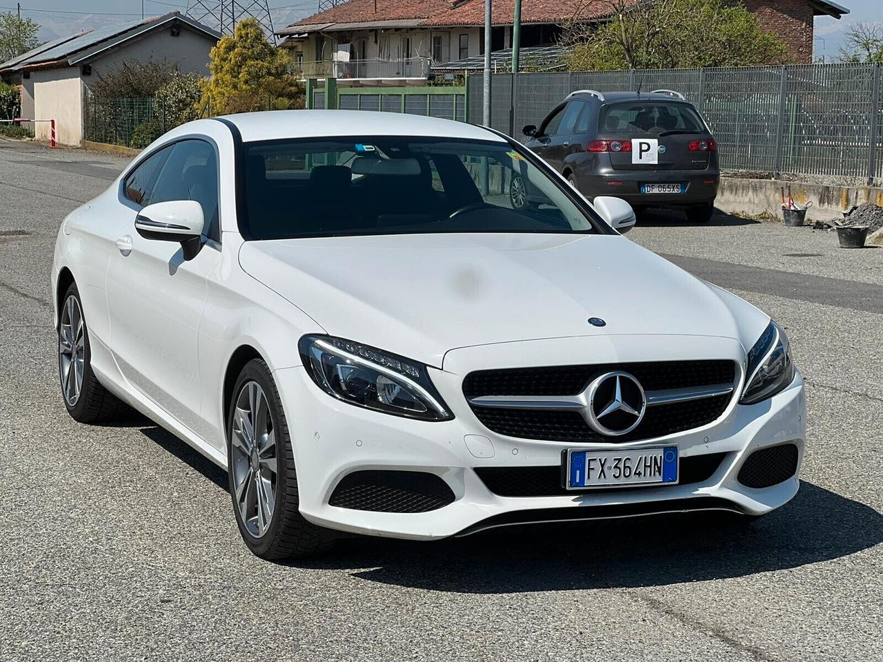 Mercedes-benz C 220 d Coupé Executive