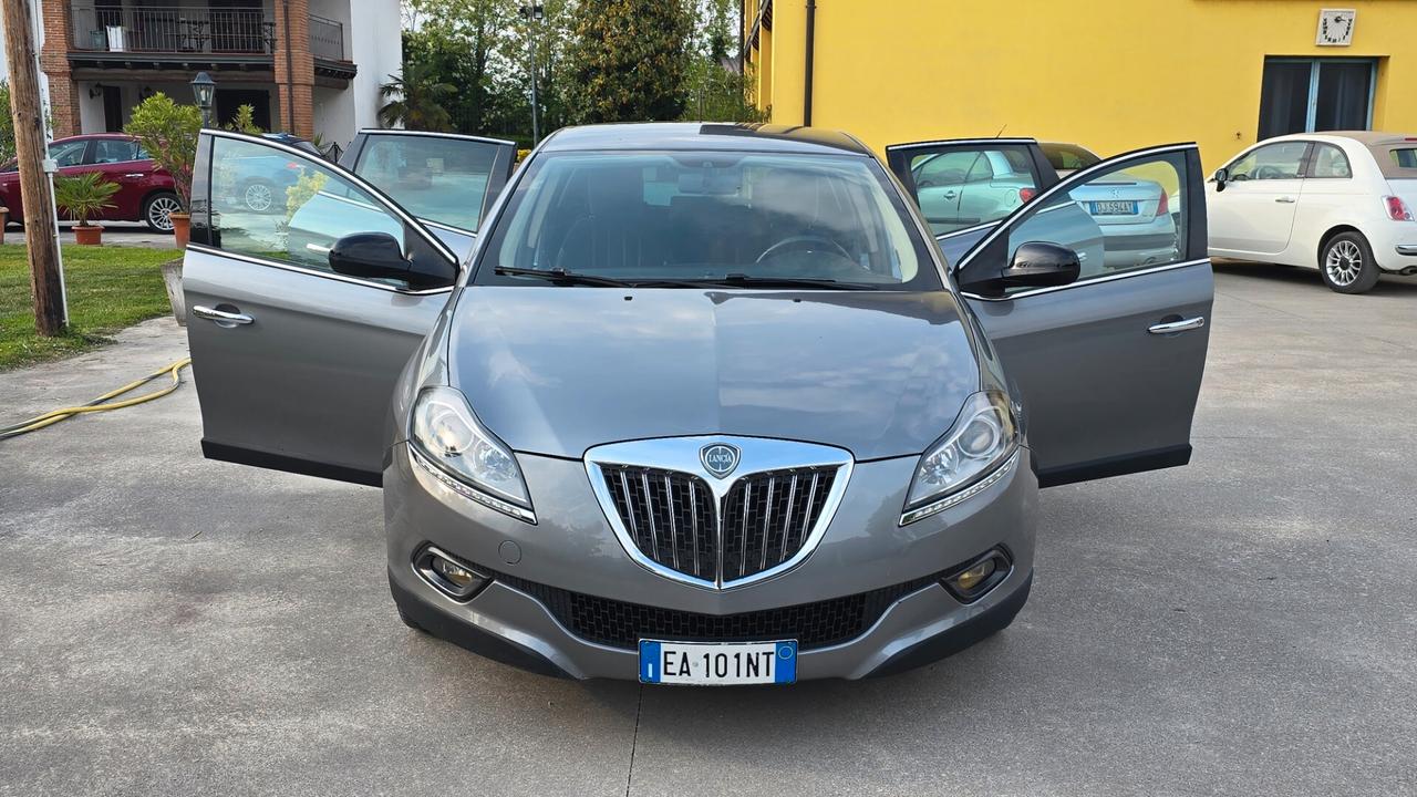 LANCIA DELTA TENUTA MOLTO BENE