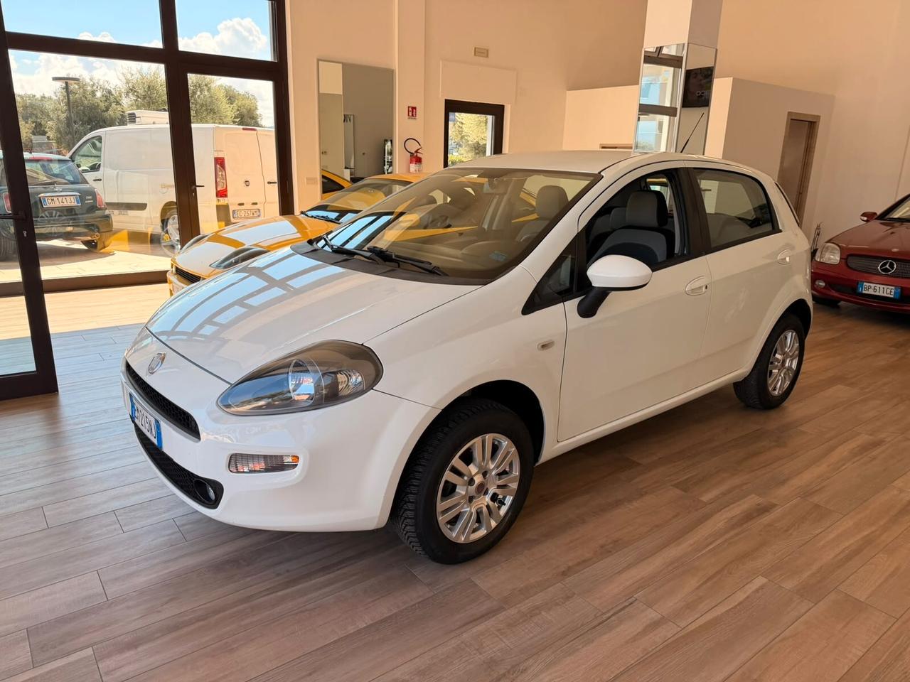 Fiat Punto 1.4 8V 5 porte Natural Power Pop