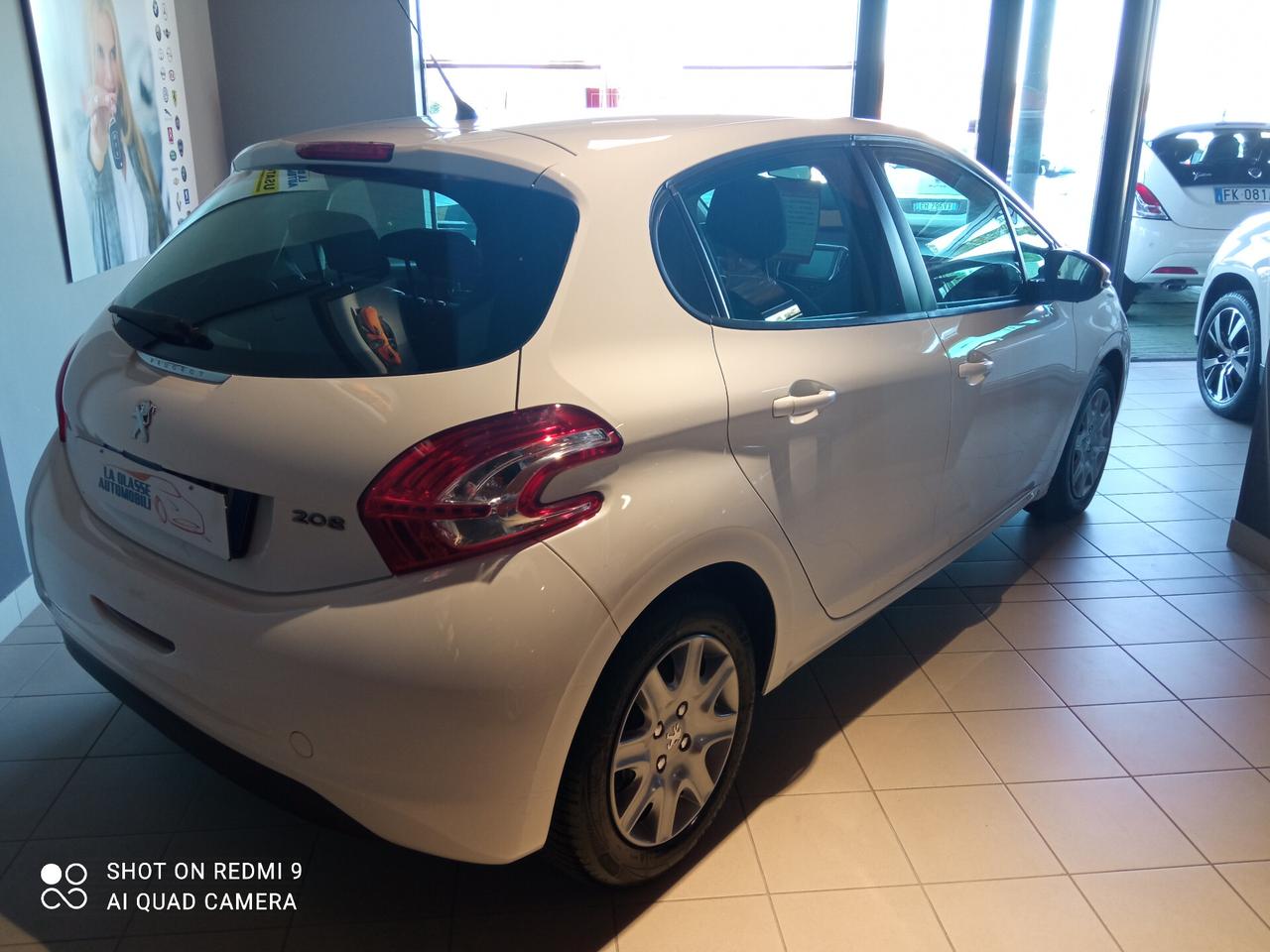 Peugeot 208 1.4 HDi 68 CV 5 porte Allure NEOPATENTATI